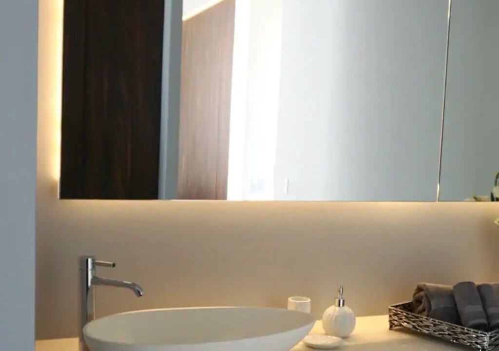 Photo of Bathroom in Romantic Zone