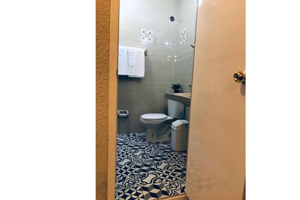 Photo of Bathroom in Zona Paseo Montejo