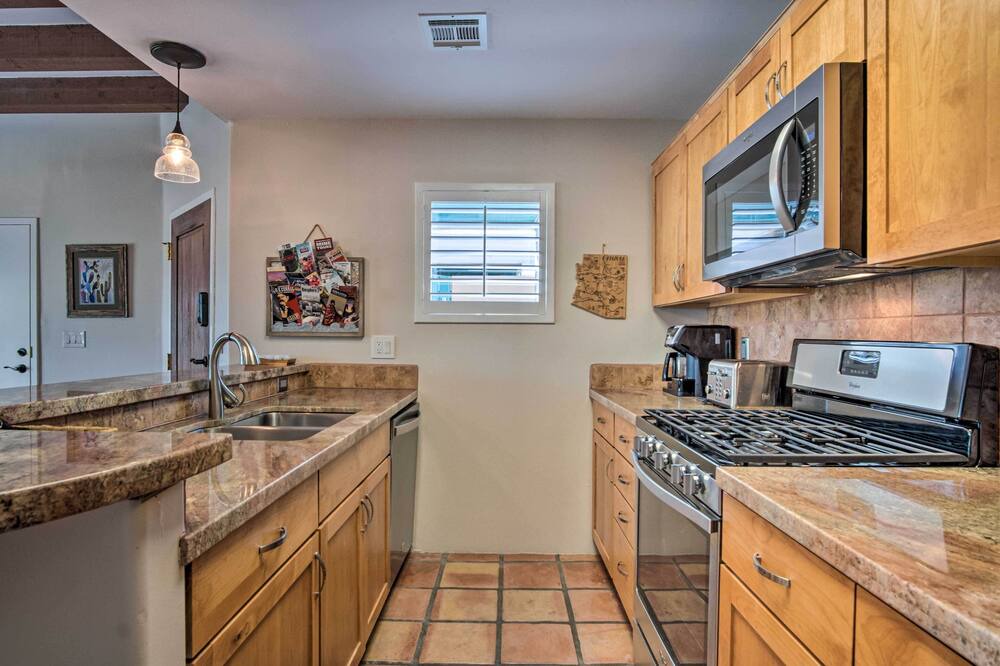Photo of Kitchen in Starr Pass