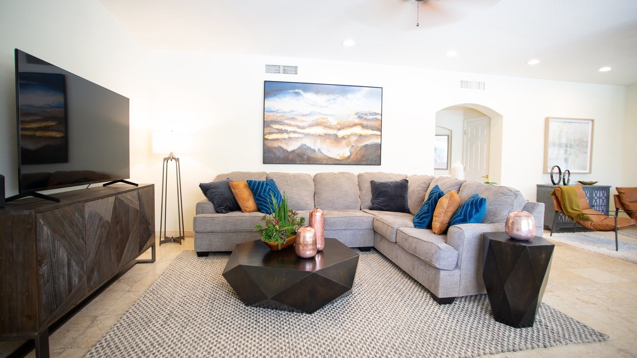 Photo of Livingroom in Desert Paradise Estates