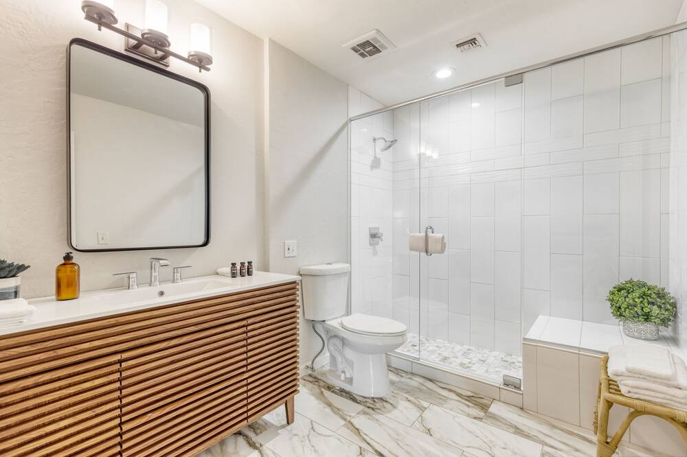 Photo of Bathroom in Palm Canyon