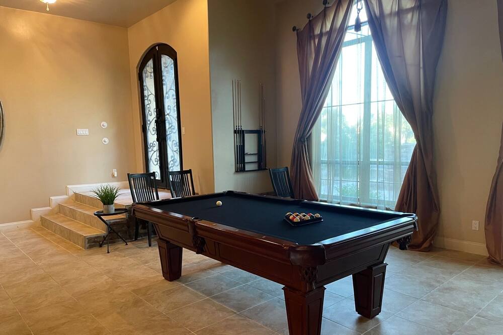 Photo of Bedroom in La Paz At Desert Springs