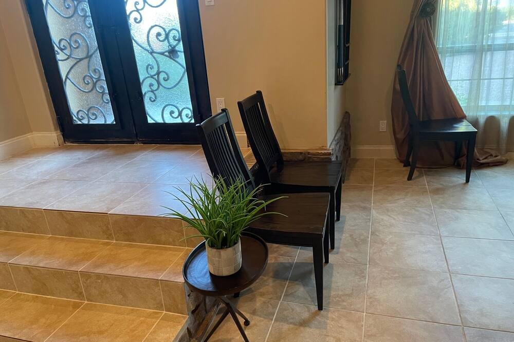 Photo of Bedroom in La Paz At Desert Springs