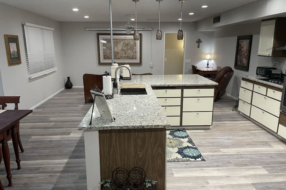 Photo of Kitchen in Sun City West