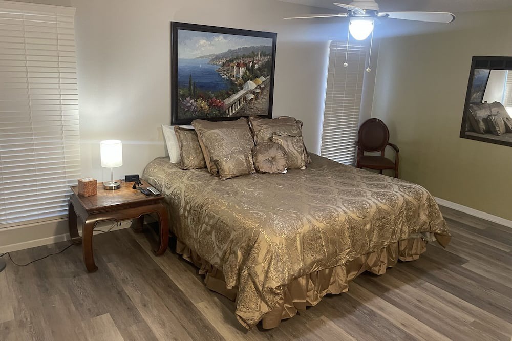 Photo of Bedroom in Sun City West