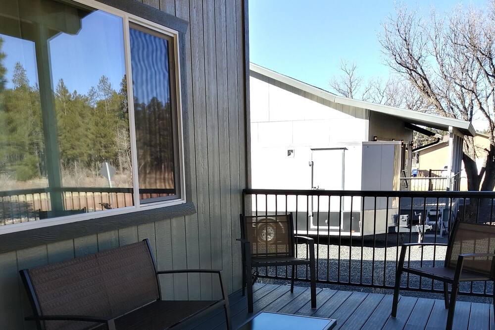 Photo of Patio Balcony in Clay Springs