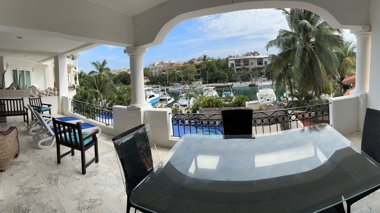 Photo of Bedroom in Puerto Aventuras