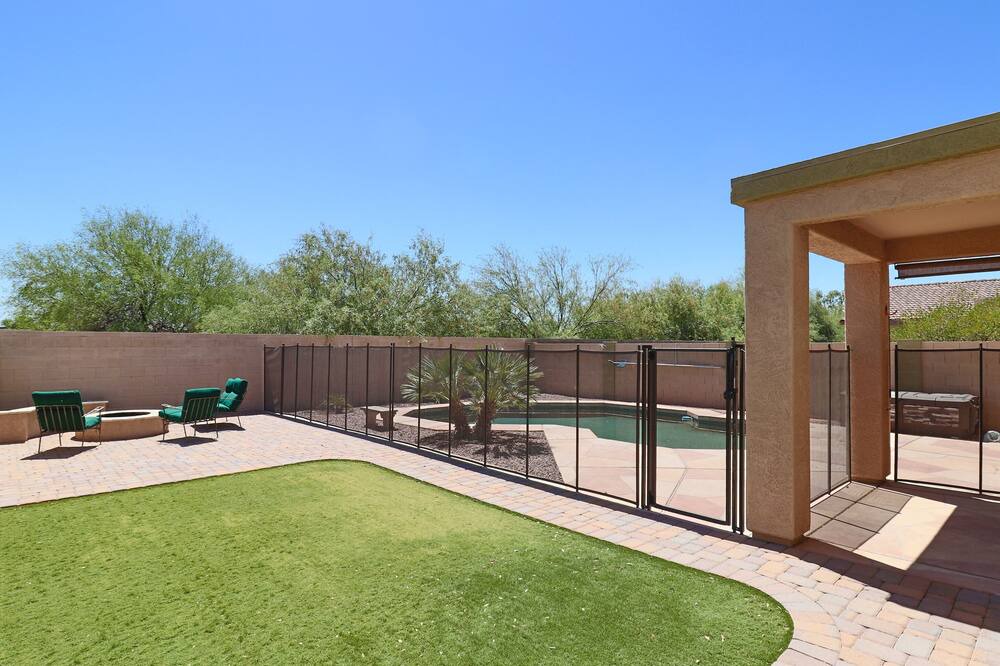Photo of Outdoor in Surprise Farms