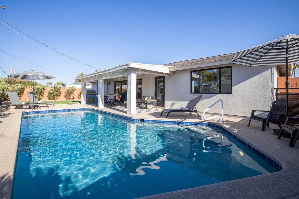 Photo of Outdoor in Scottsdale Estates Nine