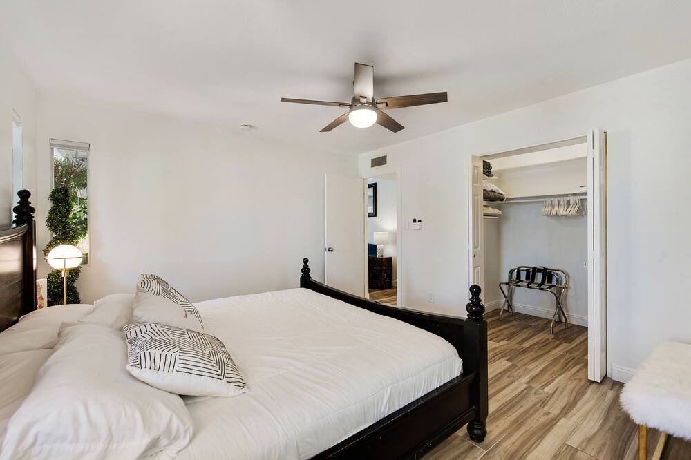 Photo of Bedroom in Shea North Estates