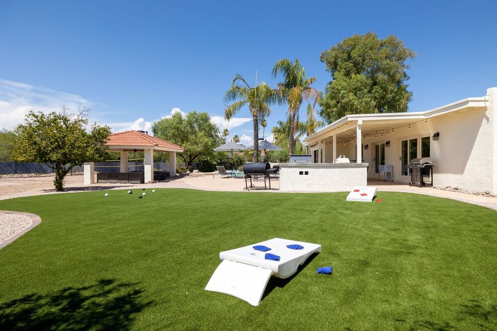 Photo of Others in Paradise Valley Village