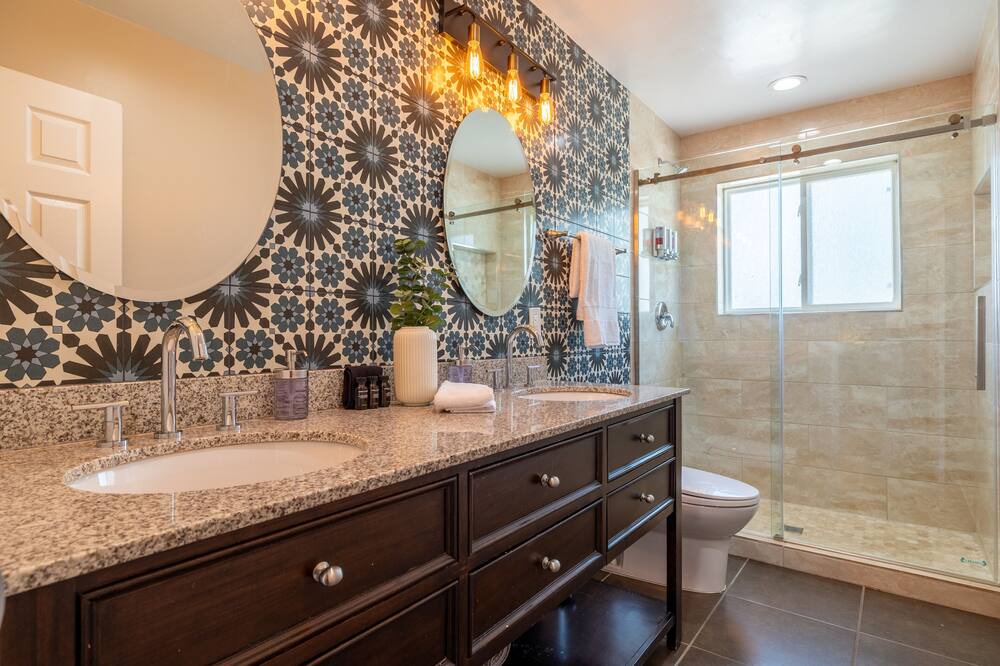 Photo of Bathroom in Paradise Valley Village