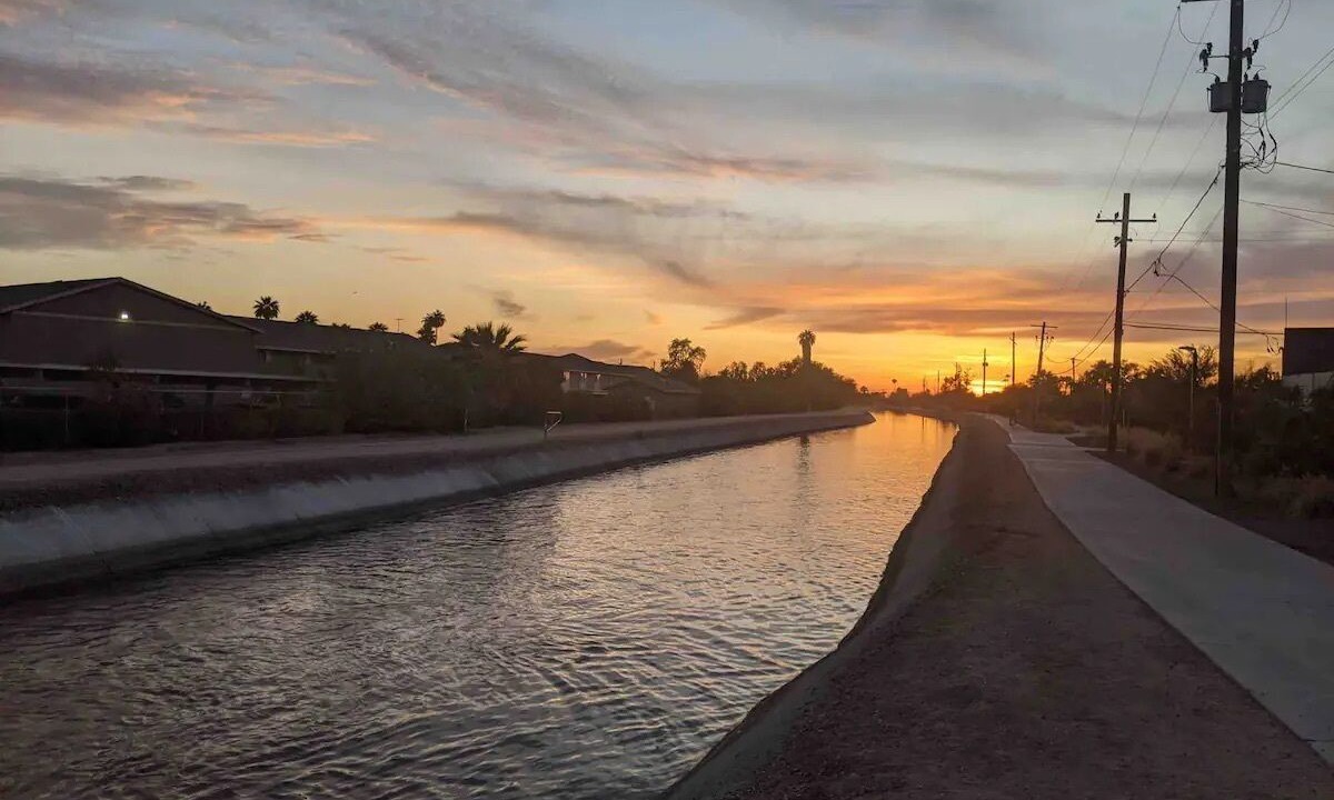 Photo of Outdoor in Melrose District