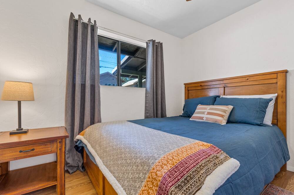 Photo of Bedroom in Mountainaire