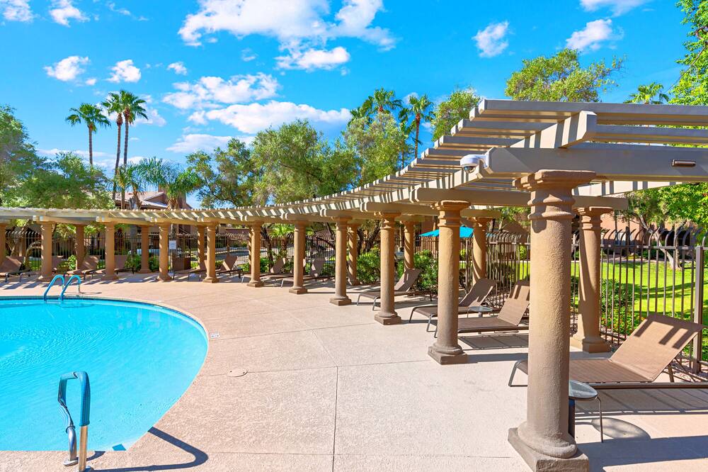 Photo of Others in Desert Paradise Estates