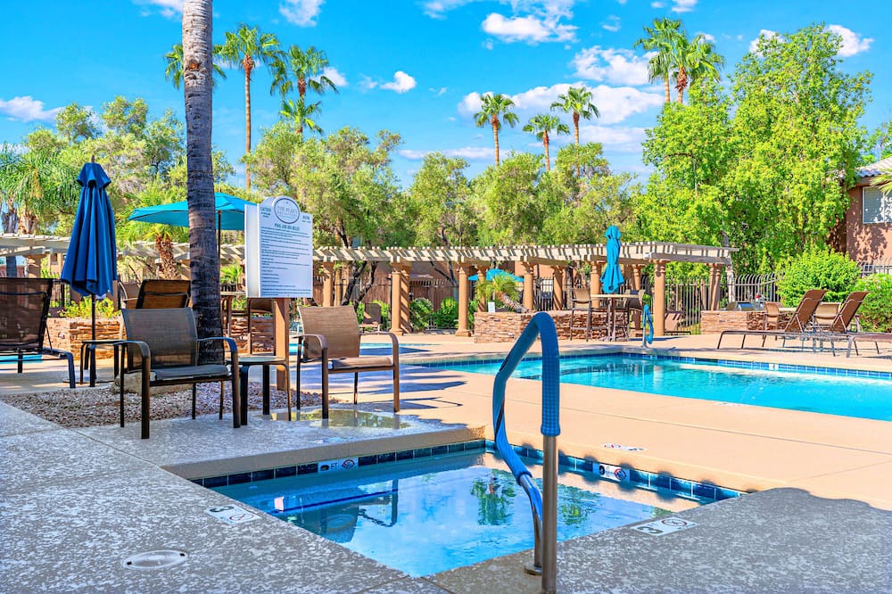 Photo of Others in Desert Paradise Estates
