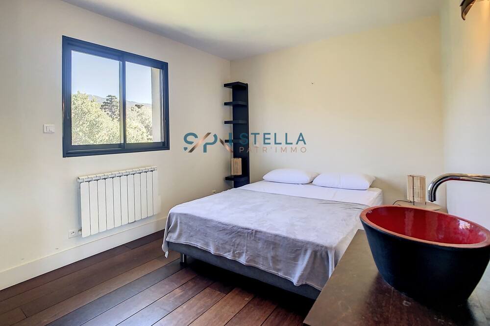 Photo of Bedroom in Portigliolo