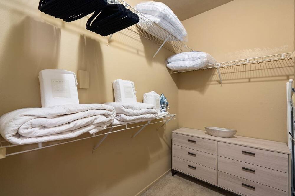 Photo of Bathroom in Desert Paradise Estates