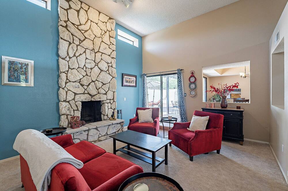 Photo of Livingroom in Catalina Madre