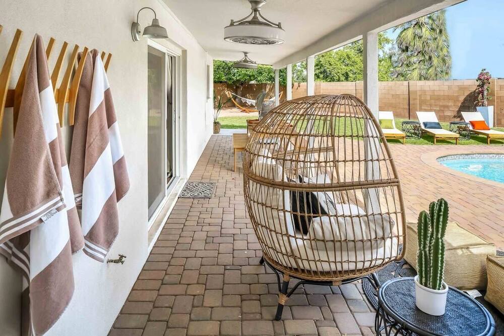Photo of Others in Pointe Scottsdale