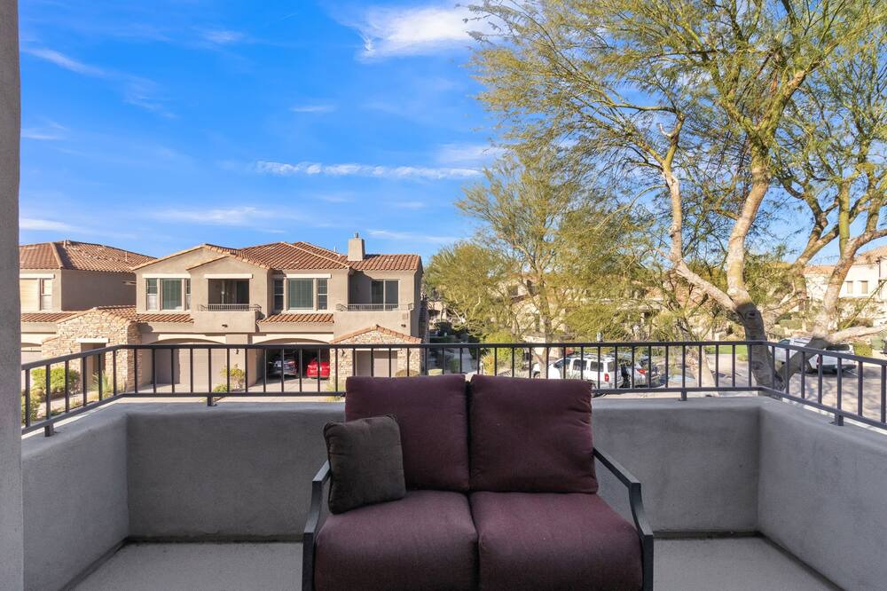 Photo of Patio Balcony in Talon Retreat