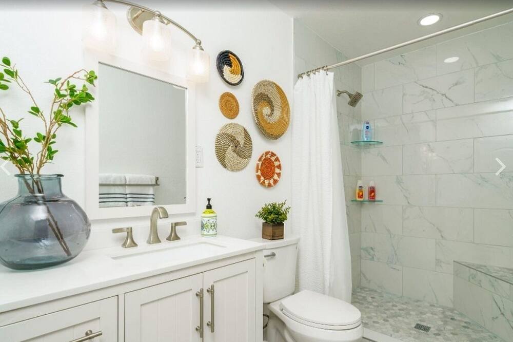 Photo of Bathroom in Lake Havasu City