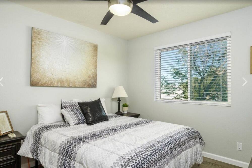 Photo of Bedroom in Lake Havasu City