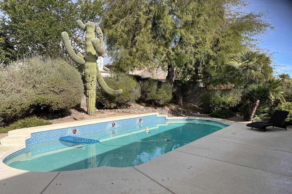 Photo of Outdoor in Desert Paradise Estates