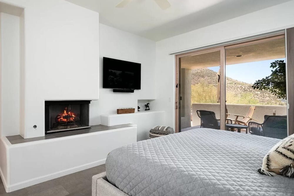 Photo of Bedroom in Desert Mountain