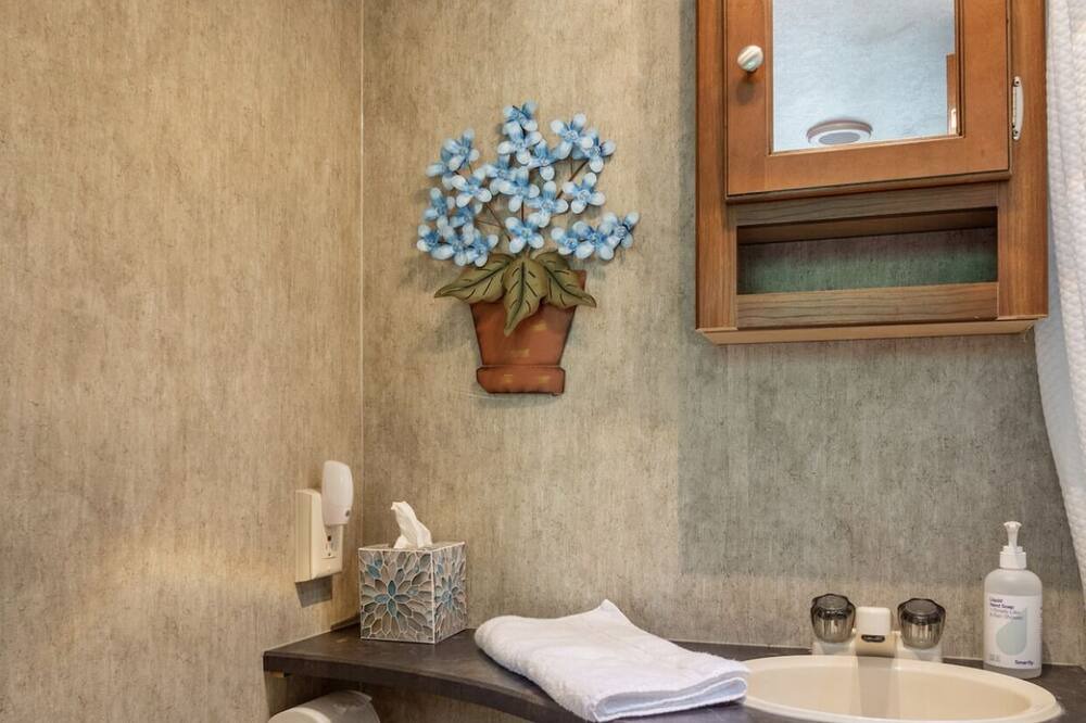 Photo of Bathroom in Tanque Verde