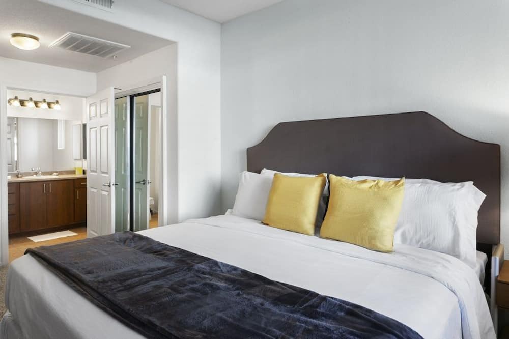Photo of Others in Glendale Sports and Entertainment District