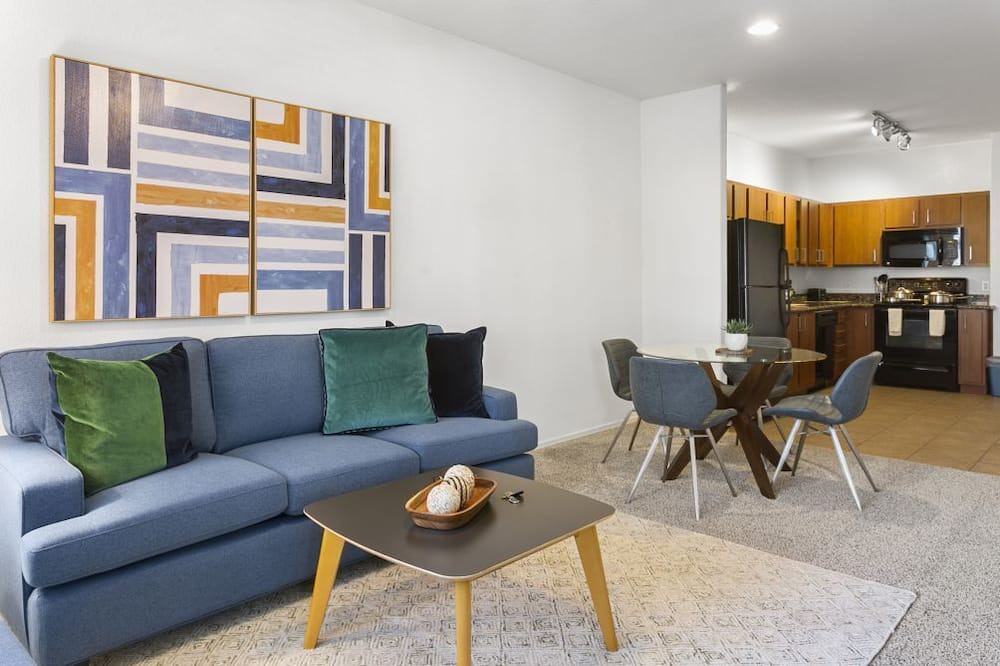 Photo of Livingroom in Glendale Sports and Entertainment District