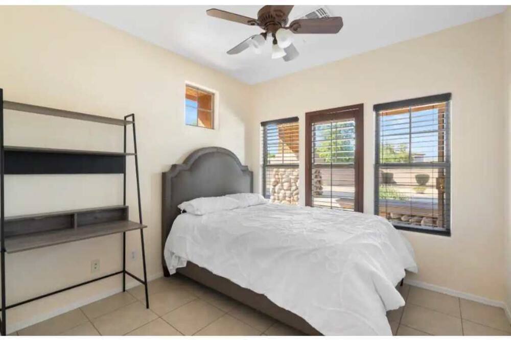 Photo of Bedroom in Rovey Farm Estates