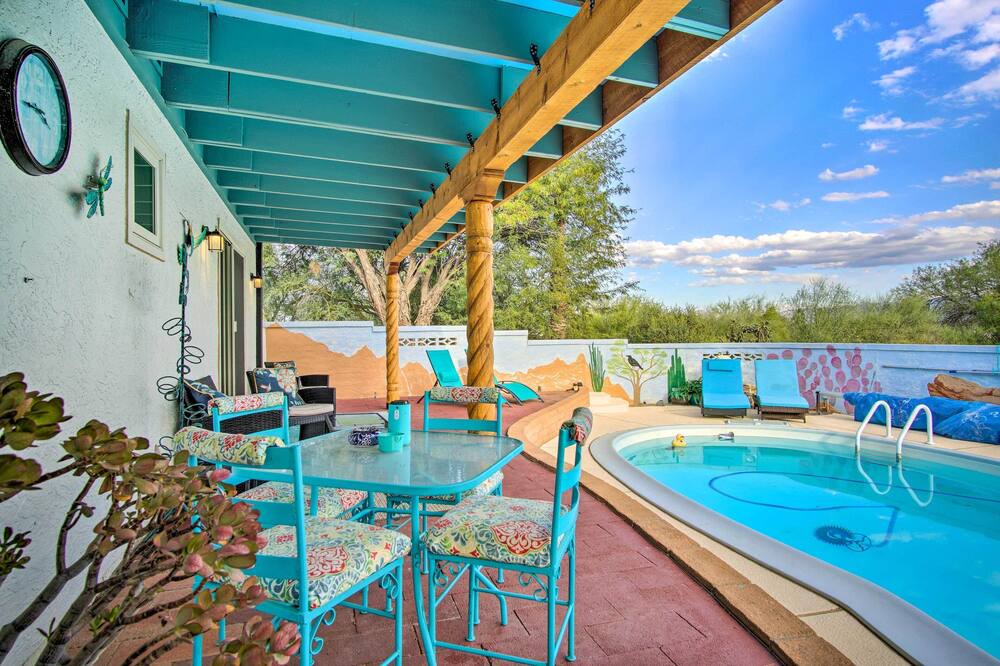 Photo of Outdoor in Green Valley