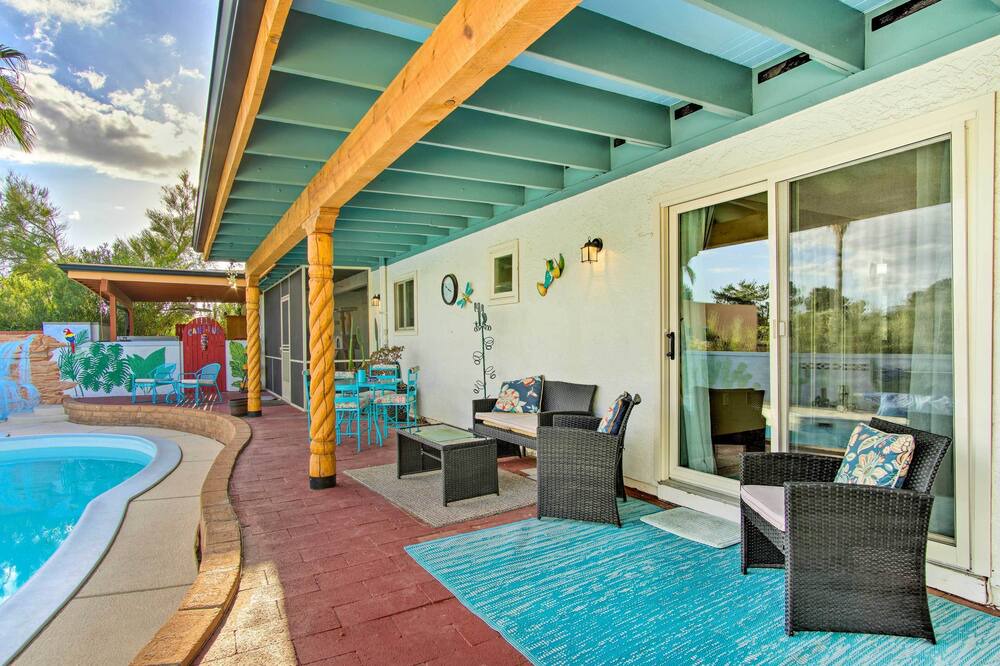 Photo of Outdoor in Green Valley