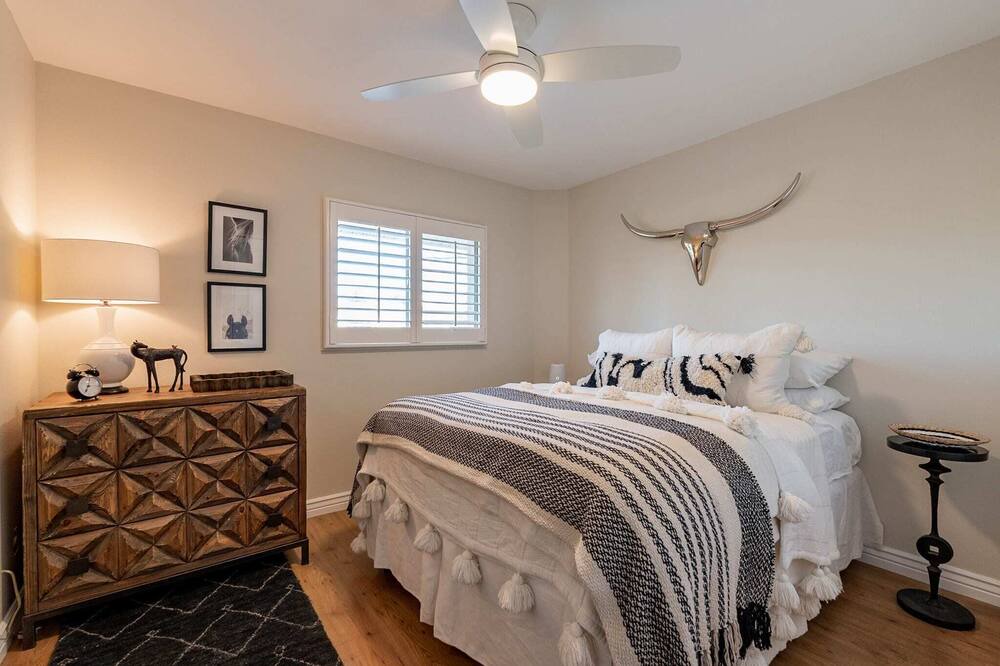 Photo of Bedroom in Park Scottsdale Townhouse