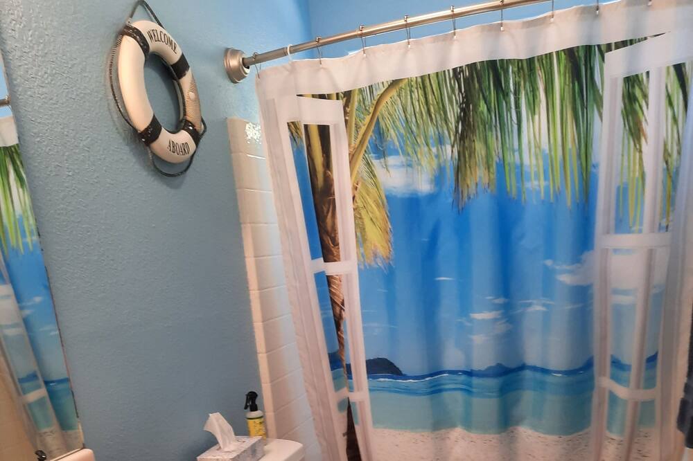 Photo of Bathroom in Clarkdale
