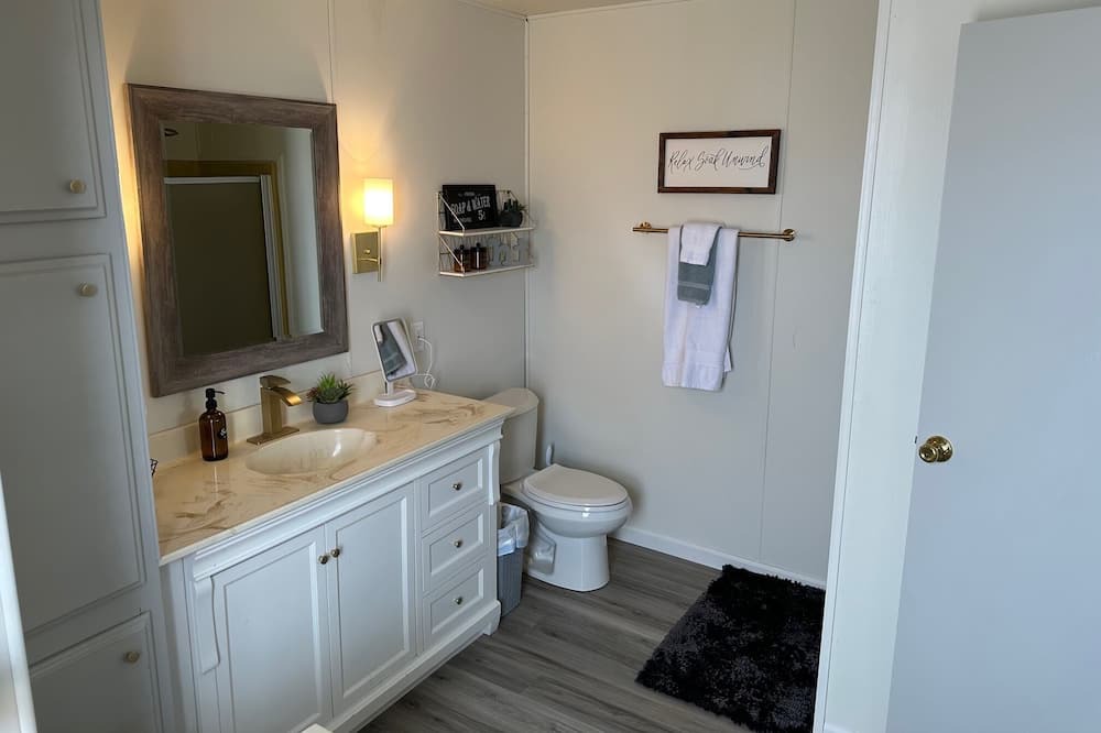 Photo of Bathroom in Fort Mohave