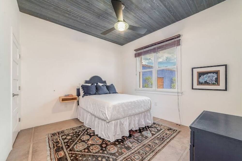 Photo of Bedroom in Menlo Park