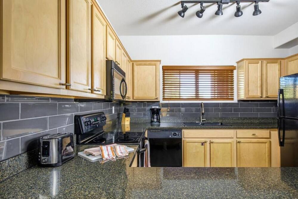Photo of Kitchen in South Scottsdale