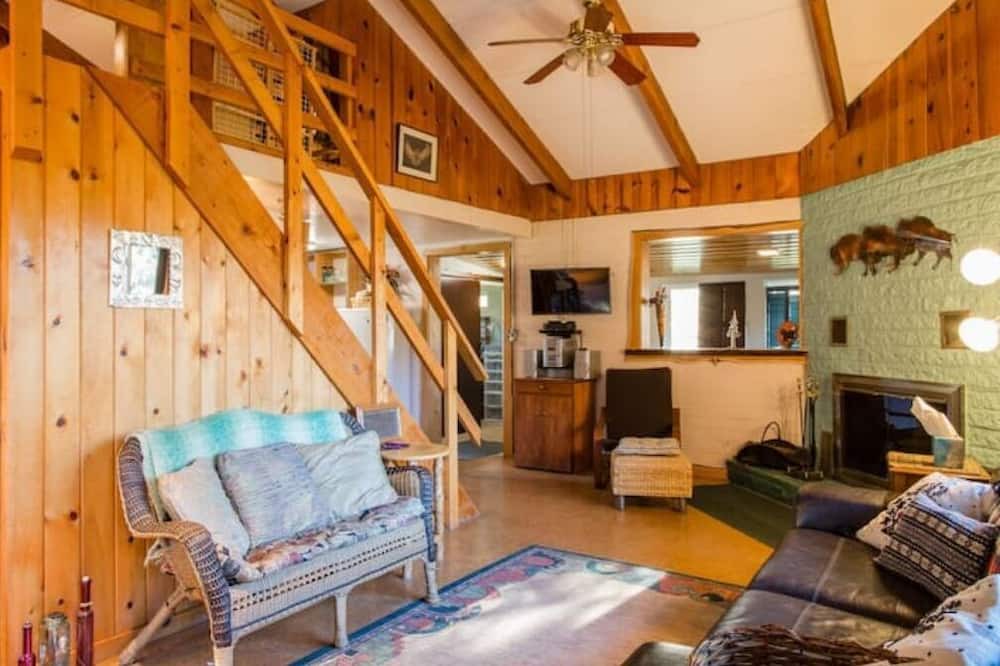 Photo of Livingroom in West Sedona