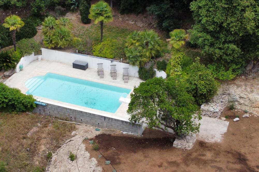 Photo of Outdoor in Patrimonio