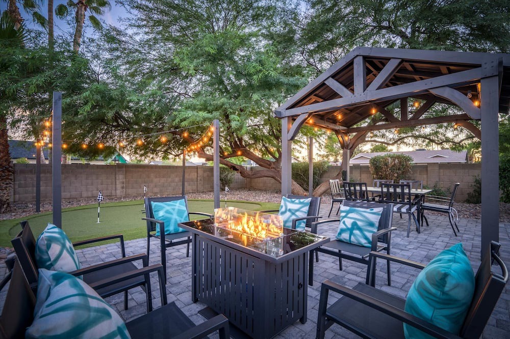 Photo of Outdoor in Covey