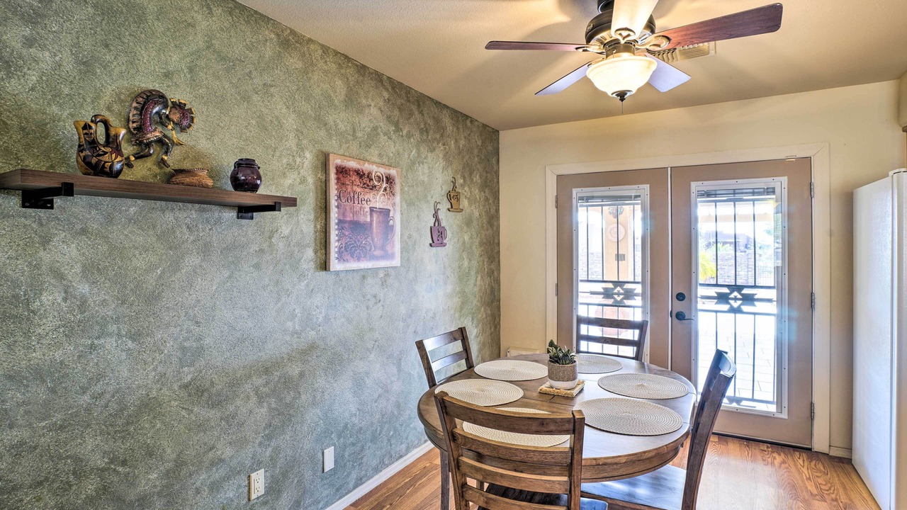 Photo of Livingroom in Foothills