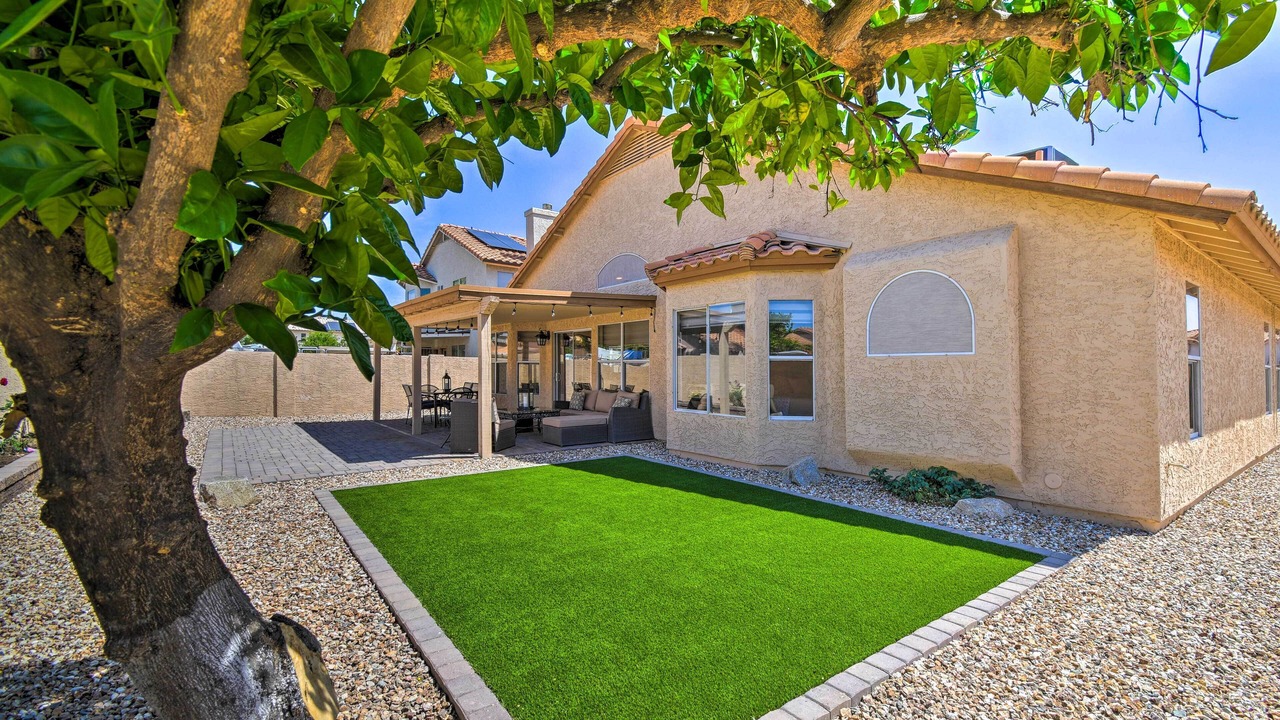 Photo of Others in Paradise Valley Village