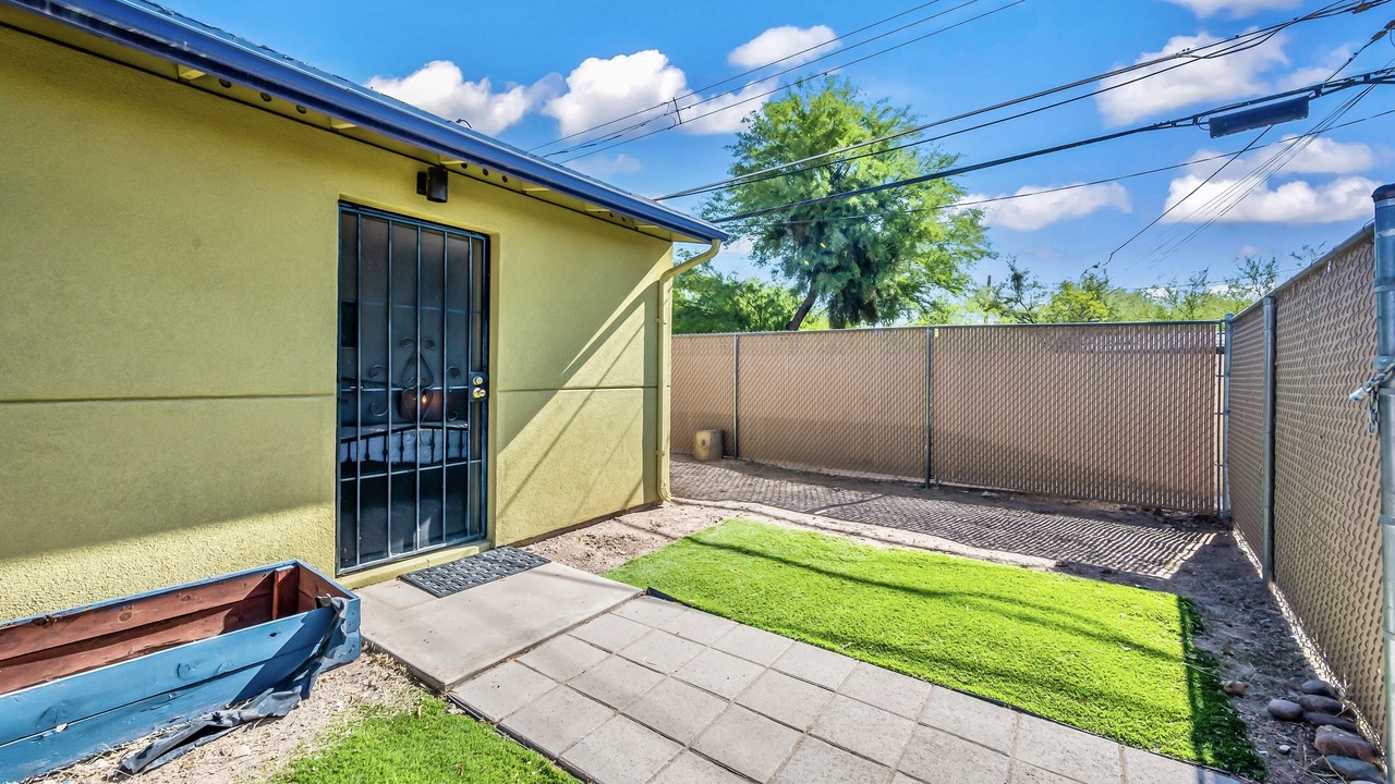 Photo of Outdoor in Menlo Park