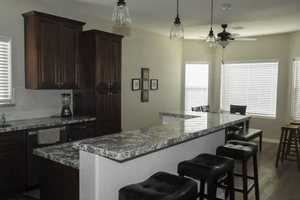 Photo of Kitchen in Mohave Valley