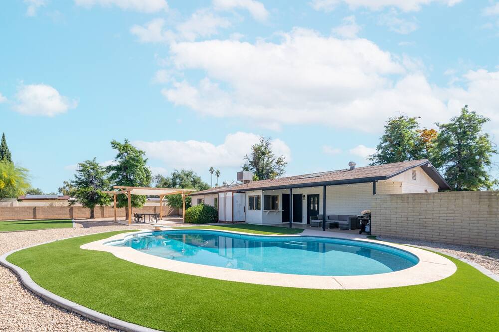 Photo of Outdoor in Shea North Estates