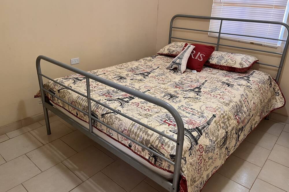 Photo of Bedroom in Obrera