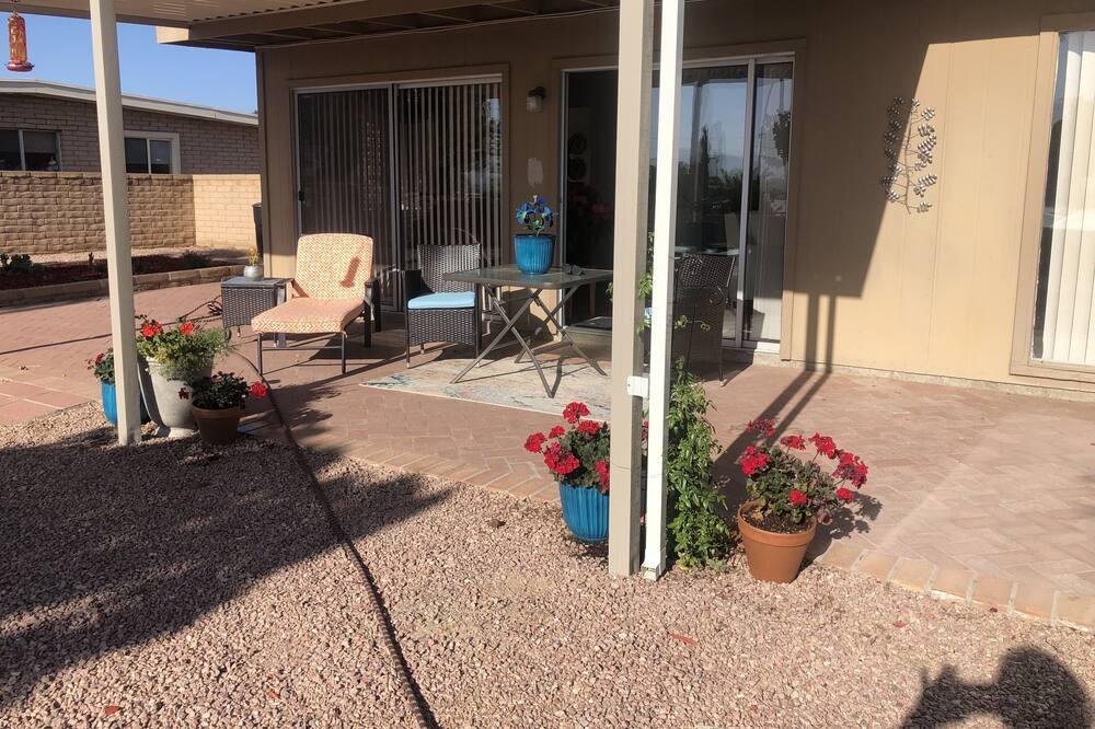 Photo of Patio Balcony in Villages of Green Valley
